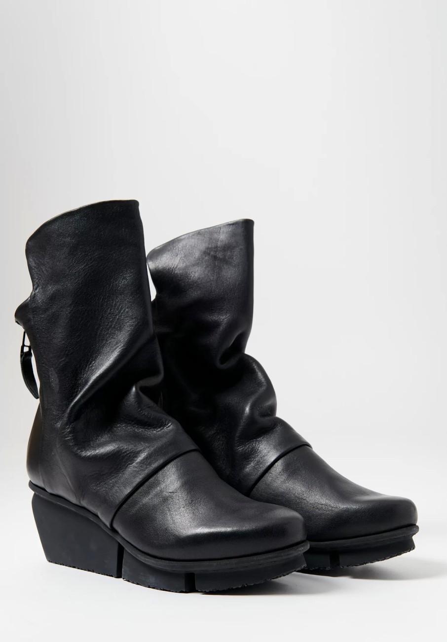 Trippen Boots | Mellow High Ankle Boot In Black