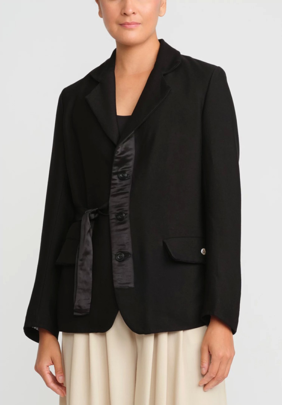 A Tentative Atelier Jackets | Raw Edge Binding Blazer In Black