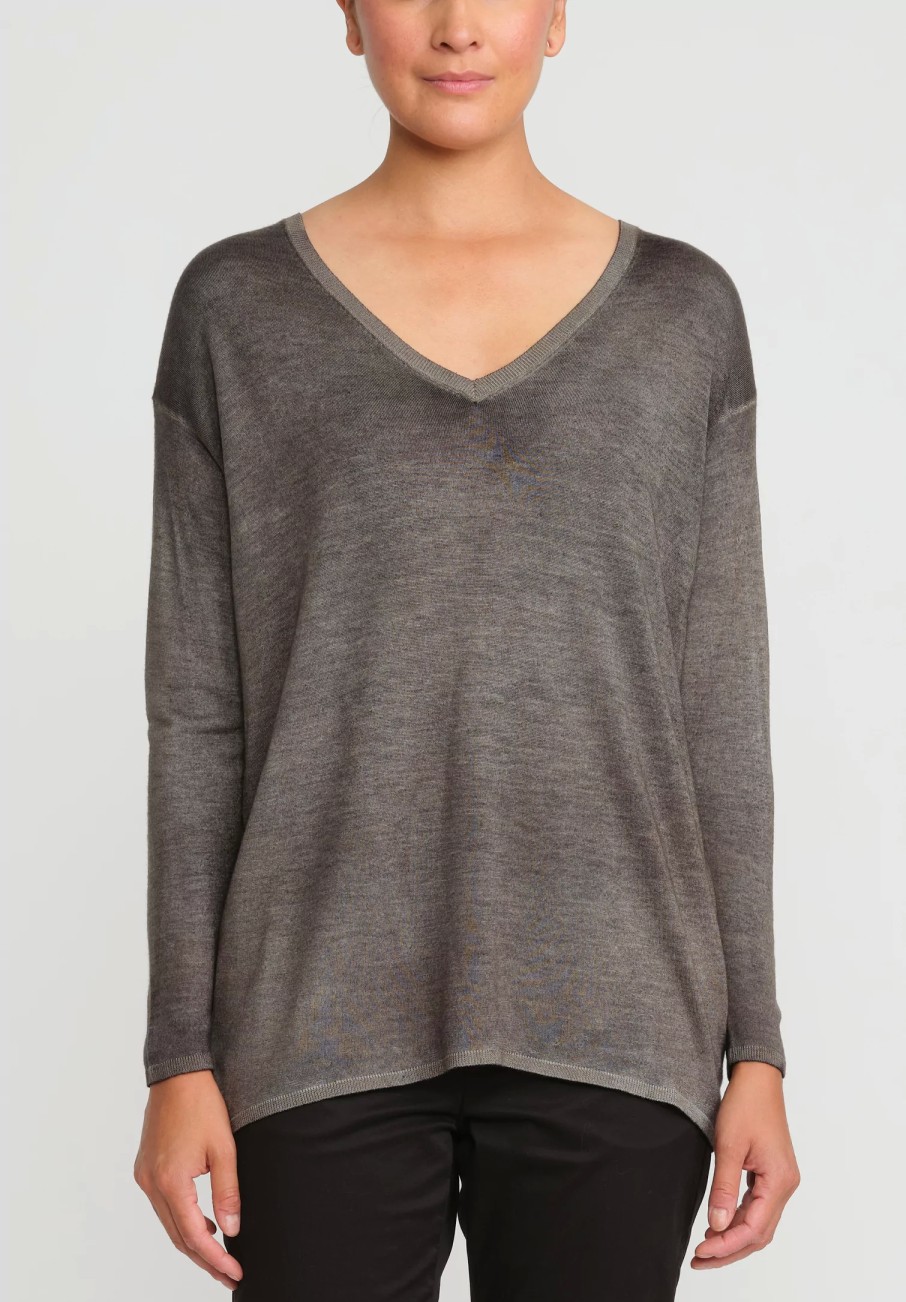 Avant Toi Knitwear | Hand-Painted Cashmere & Silk V-Neck Sweater In Nero Mushroom Grey