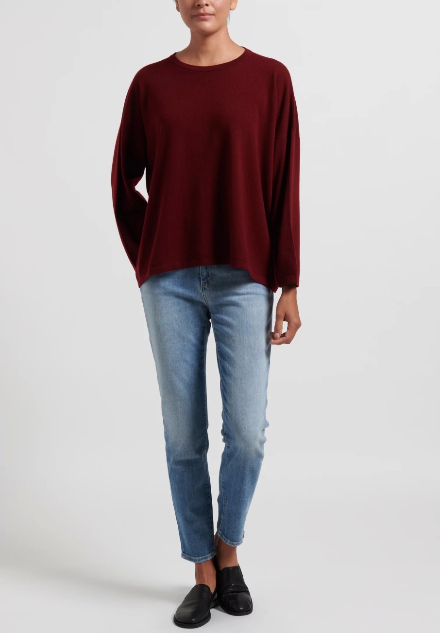 Hania New York Knitwear | Cashmere Sasha Short Crewneck In Drama Red