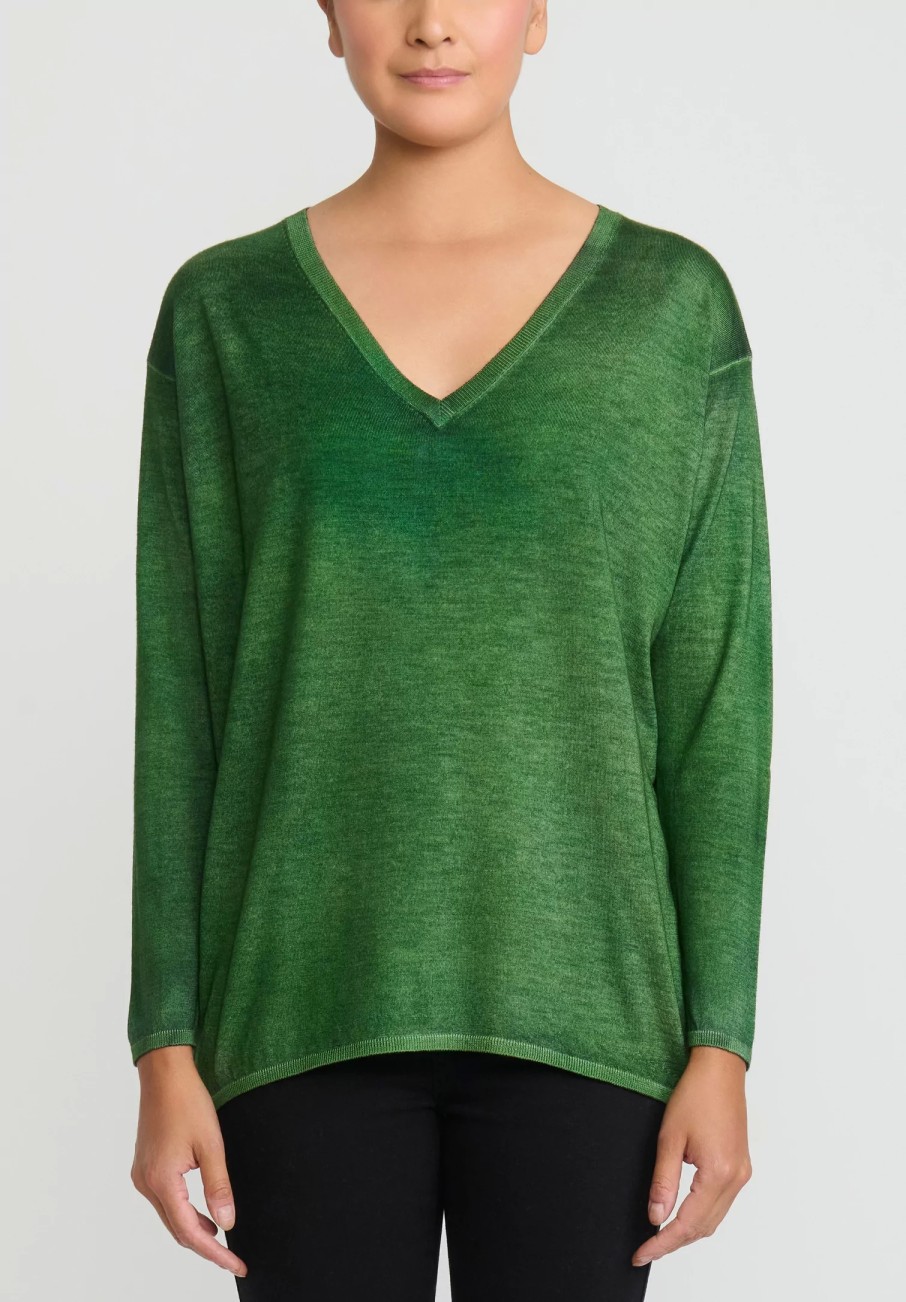 Avant Toi Knitwear | Hand-Painted Cashmere & Silk V-Neck Sweater In Nero Wild Green