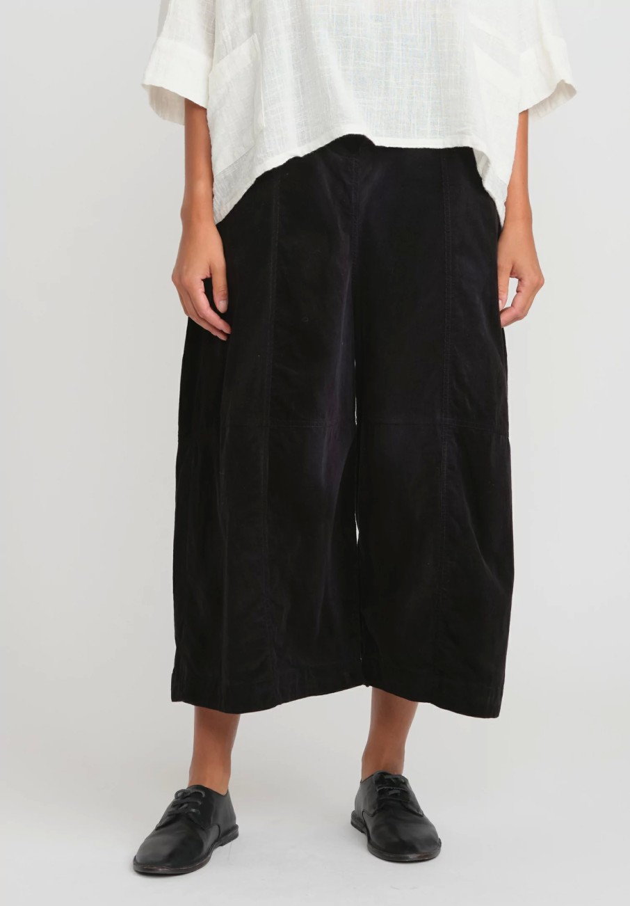 Gilda Midani Pants | Cotton Corduroy Egg Pants In Black