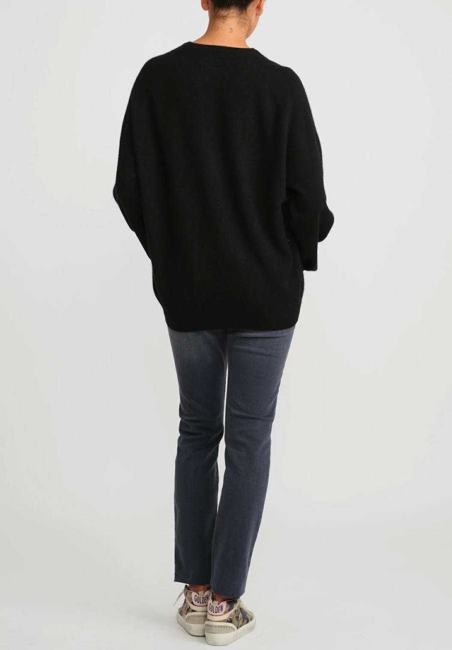 Frenckenberger Knitwear | Cashmere Boyfriend Round Neck Sweater In Black