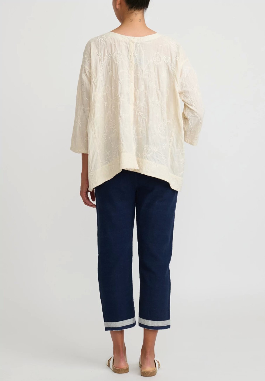 Injiri Tops | Cotton Embroidered Rasa Top In Ivory White