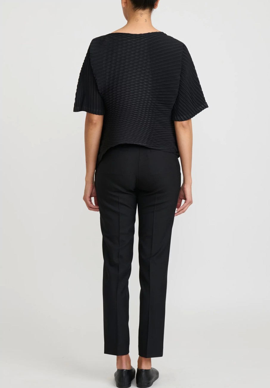 Issey Miyake Tops | Concretion Pleats Short Sleeve Top In Black